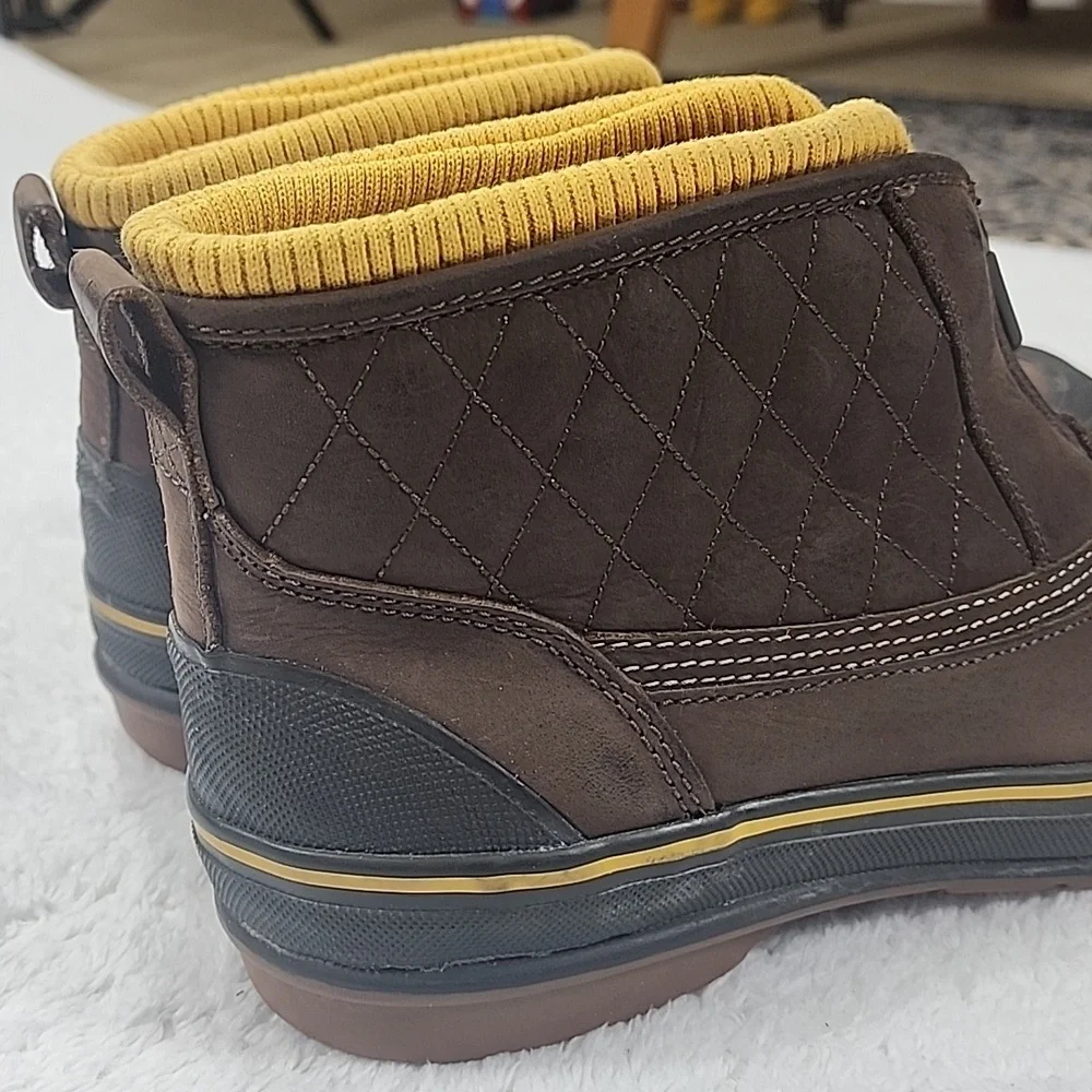 Clarks muckers waterproof